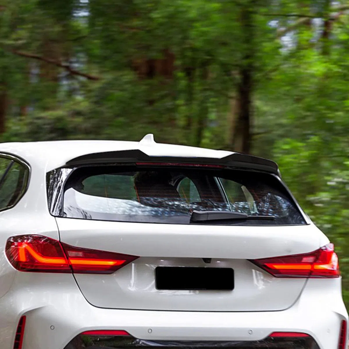 Spoiler posteriore per bagagliaio Lip Wing per BMW Serie 1 F40 M Sport 2019-2024