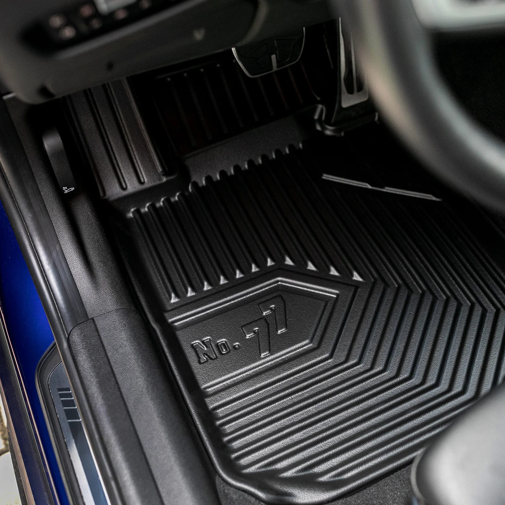 MOTOS Tappetini in gomma per auto adatto per Toyota Yaris Cross dal 2021 Migliorate il vostro comfort di viaggio con il tappetino antiscivolo per auto No.77